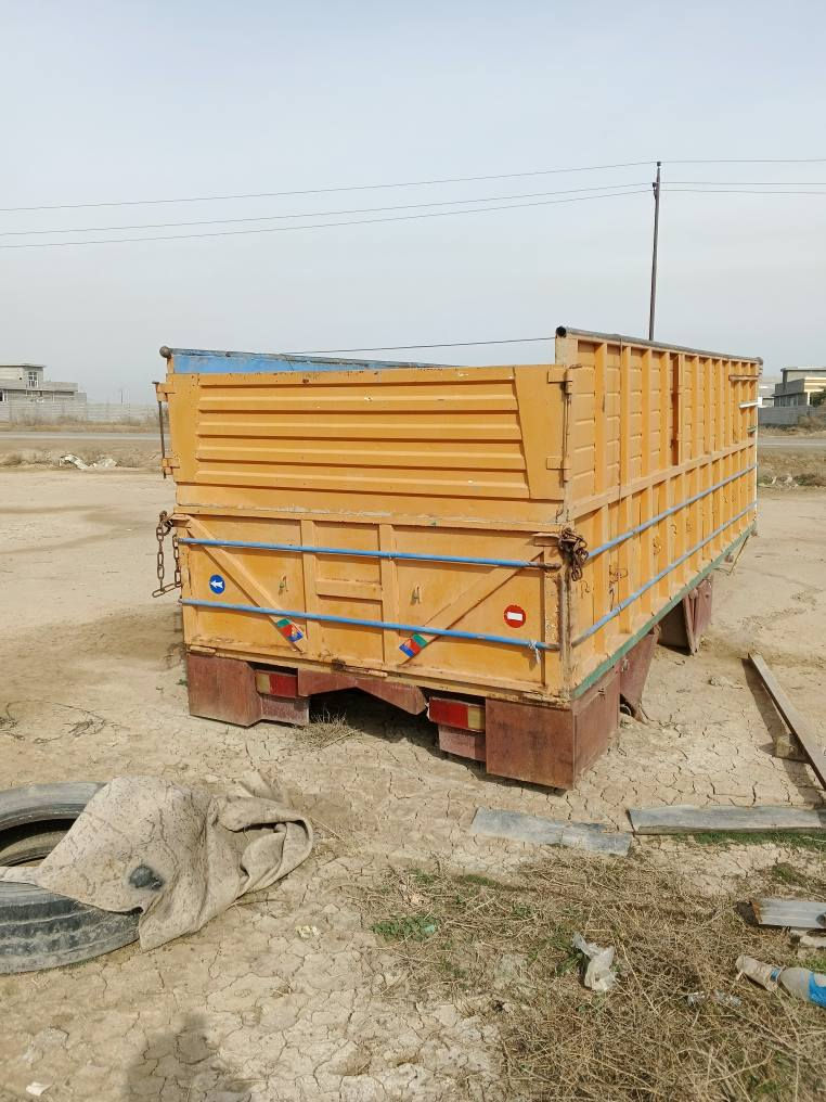 بدي اغجم للبيع اطول 6 عرض 139 ارتفاع 165السعر 2500رقم الهاتف***********
