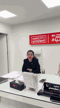 عربي-کوردی
مراجعتنا بعمر ٢٥ سنة، أم لطفلتين اناث خلال ٧ سنوات زواج، عادت إلى مركز روح الحياة رغبةً بإنجاب ذكر عبر تقنية تحديد الجنس.
وبعد إرجاع جنينين ذكور، استقبلت اليوم خبر الحمل بثقة تامة وفحص مطمئن، لتبدأ صفحة جديدة من الفرح المنتظر على يد اطباء مركز روح الحياة.

العنوان/ أربيل - شارع الـ30م - بالقرب من القنصلية الإيرانية.
0750 992 2121 - 0776 773 6712

……………….……………….……………….…………

چارەسەرخوازمان کە تەمەنی 25 ساڵە و دایکی دوو کچە و 7 ساڵە هاوسەرگیری کردووە، گەڕایەوە بۆ سەنتەری رووح ئەلحەیات بە ئاواتی ئەوەی لە ڕێگەی تەکنەلۆژیای هەڵبژاردنی ڕەگەزەوە کوڕێکی ببێت.
دوای گەڕاندنەوەی دوو کۆرپەلەی نێر ئەمڕۆ بە متمانەیەکی تەواوەوە و ئەنجامی پشکنینی دڵنیاکەرەوە هەواڵی دووگیانییەکەی پێگەیشت و بەمەش لاپەڕەیەکی نوێ لە خۆشی چاوەڕوانکراو لەگەڵ پزیشکانی سەنتەری رووح ئەلحەیات دەستیپێکرد.

ناونیشان/ هەولێر شەقامی 30 مەتری نزیک کونسوڵخانەی ئێران.
0750 992 2121 - 0776 773 6712
