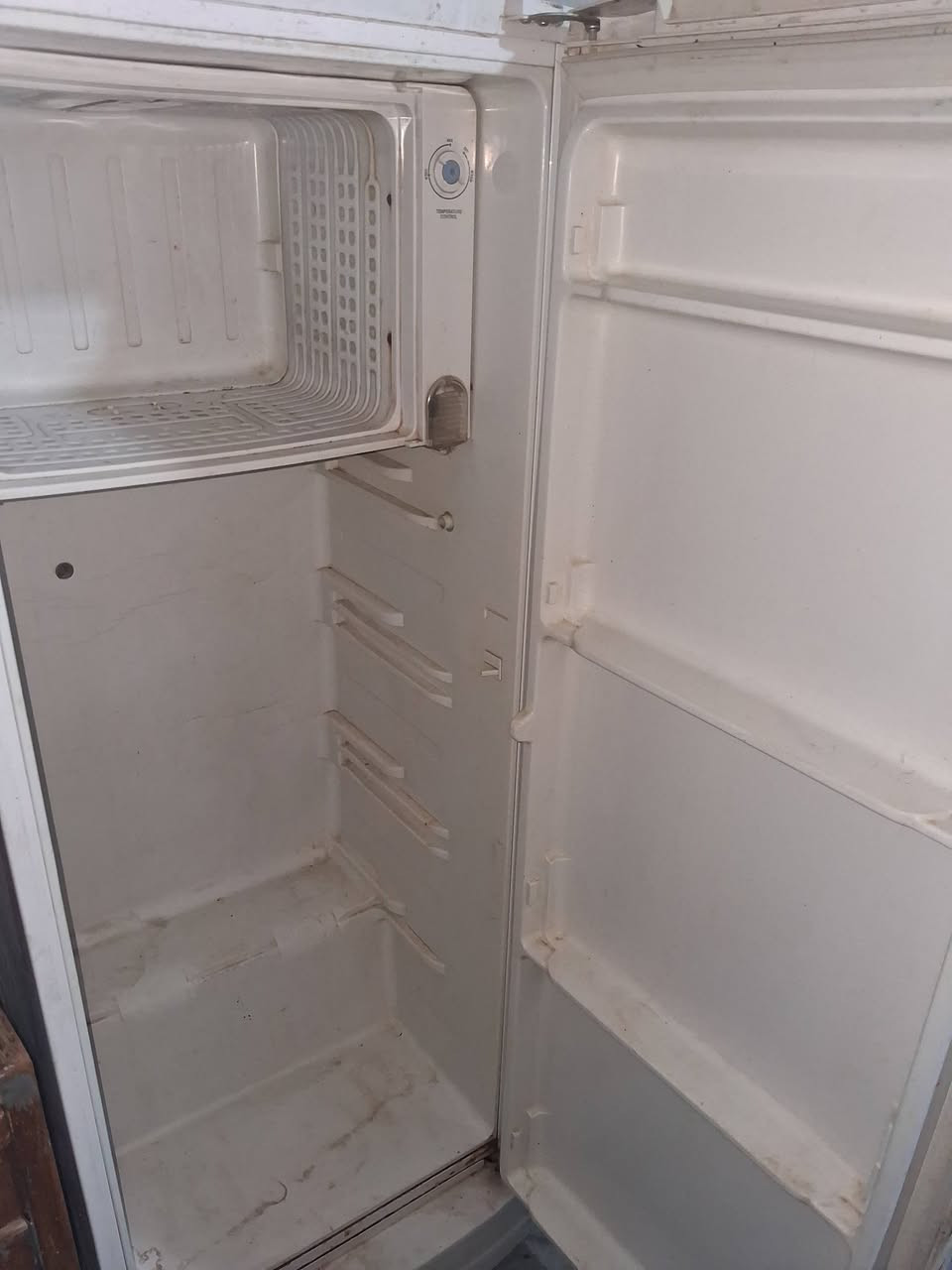 السلام عليكم ثلاجه اوبراد شغالات شرط الفحص مكان حله ابي غرق رقمي ***********
