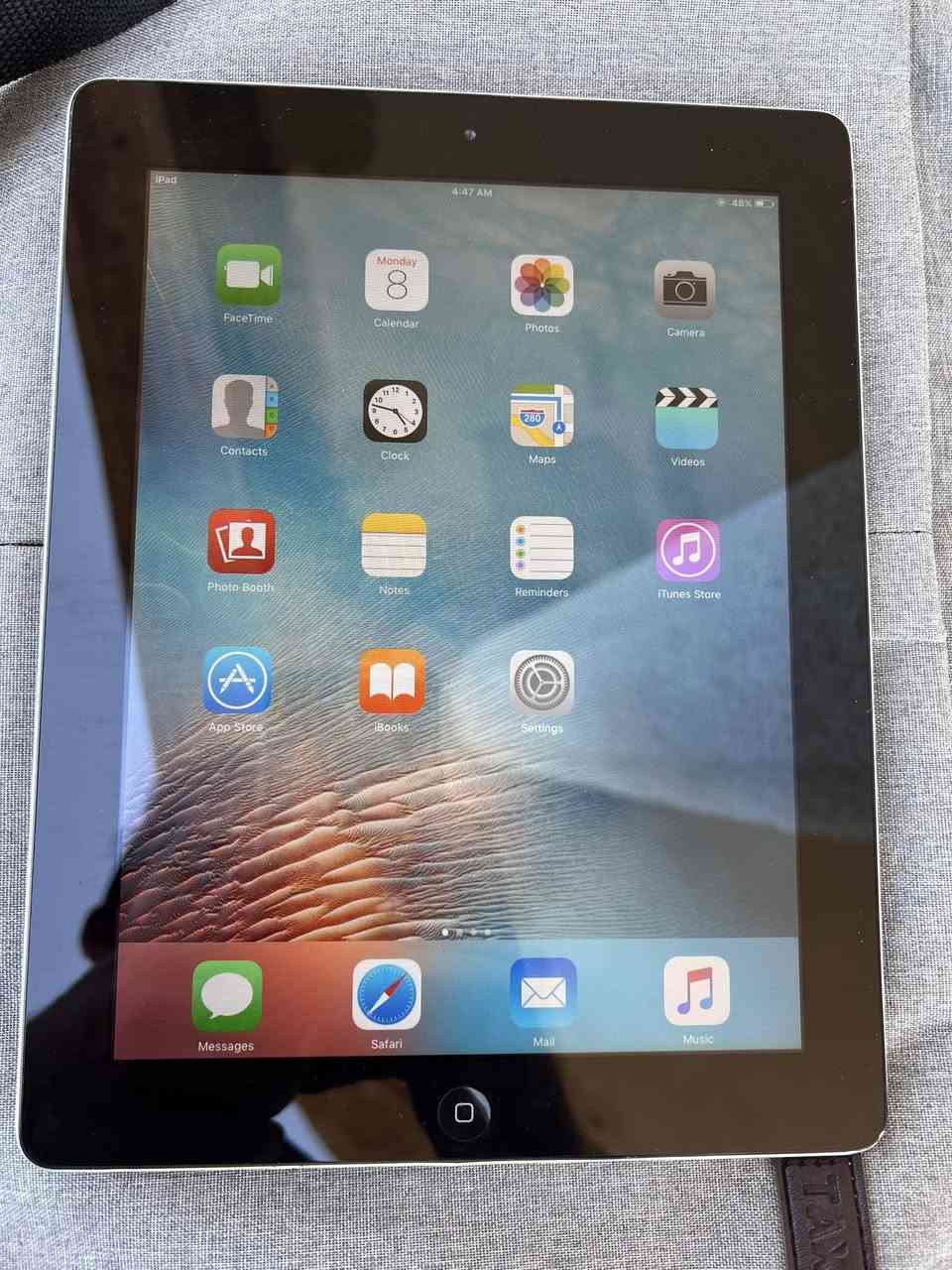 آيبادات ابل للبيع عدد 3 اجهزه
شرط الفحص 
السعر 130 وبيهن مجال بسيط


**إذا كنت صاحب هذا الإعلان وتريد حذفه لأي سبب، رجاءا أرسل رسالة إلى الدعم الفني**