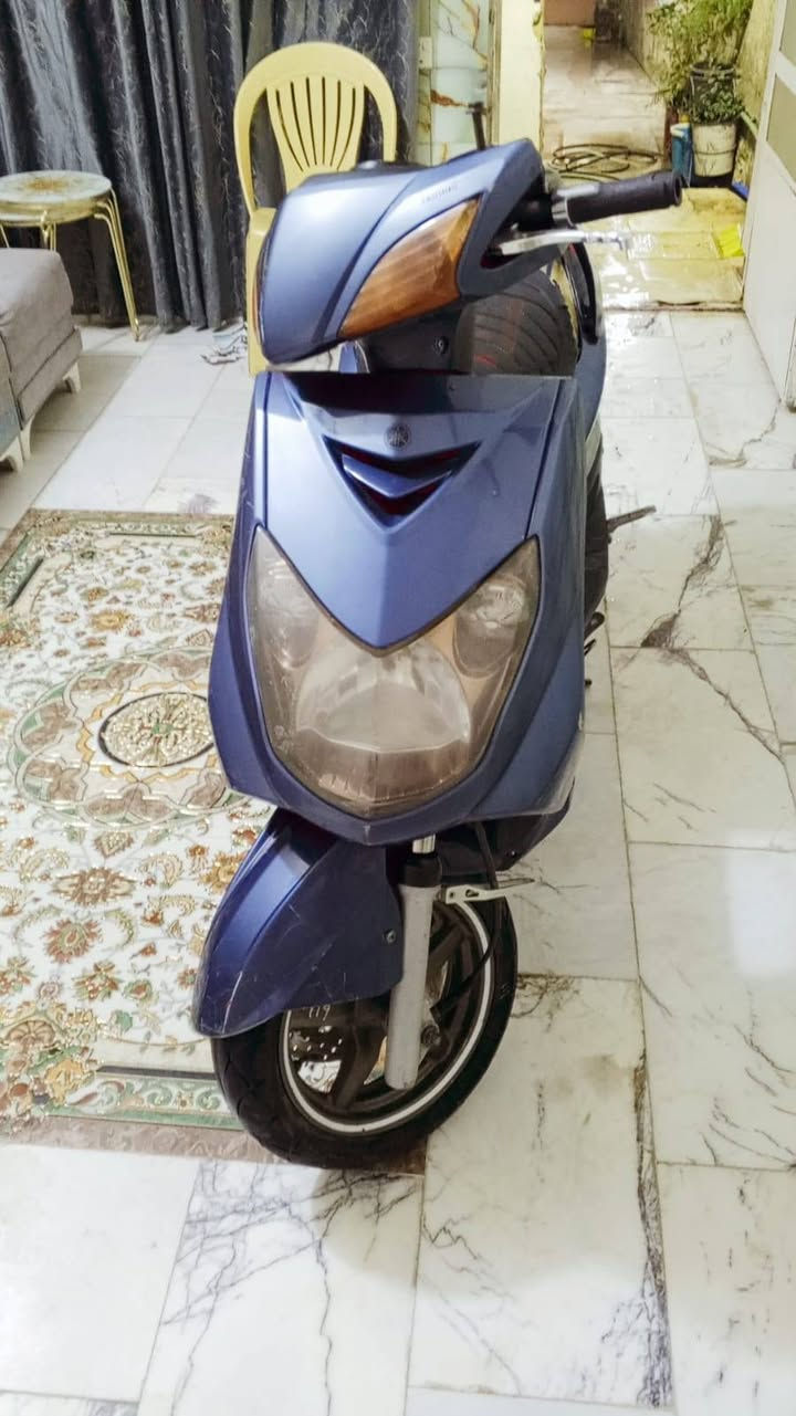 سلام عليكم دراجة سكنس فحل نوزل خطين كوري ام طلاعات للمراوس فقط ب جي تي ار
دراجة منزلها على ايدي مال بيت

دراجة مفتوحة مبدلة بوشة و بشتم

دراجة تخبل نصبة و شلعة 

بيها صدر رياضي من رمبة

دراجة نقص بيها 

1 تشبول طافي

2 اشاير طافية

3 كشن توشمة فقط

و باقي شغال
مكاني بغداد الحرية او شعلة 

***********
