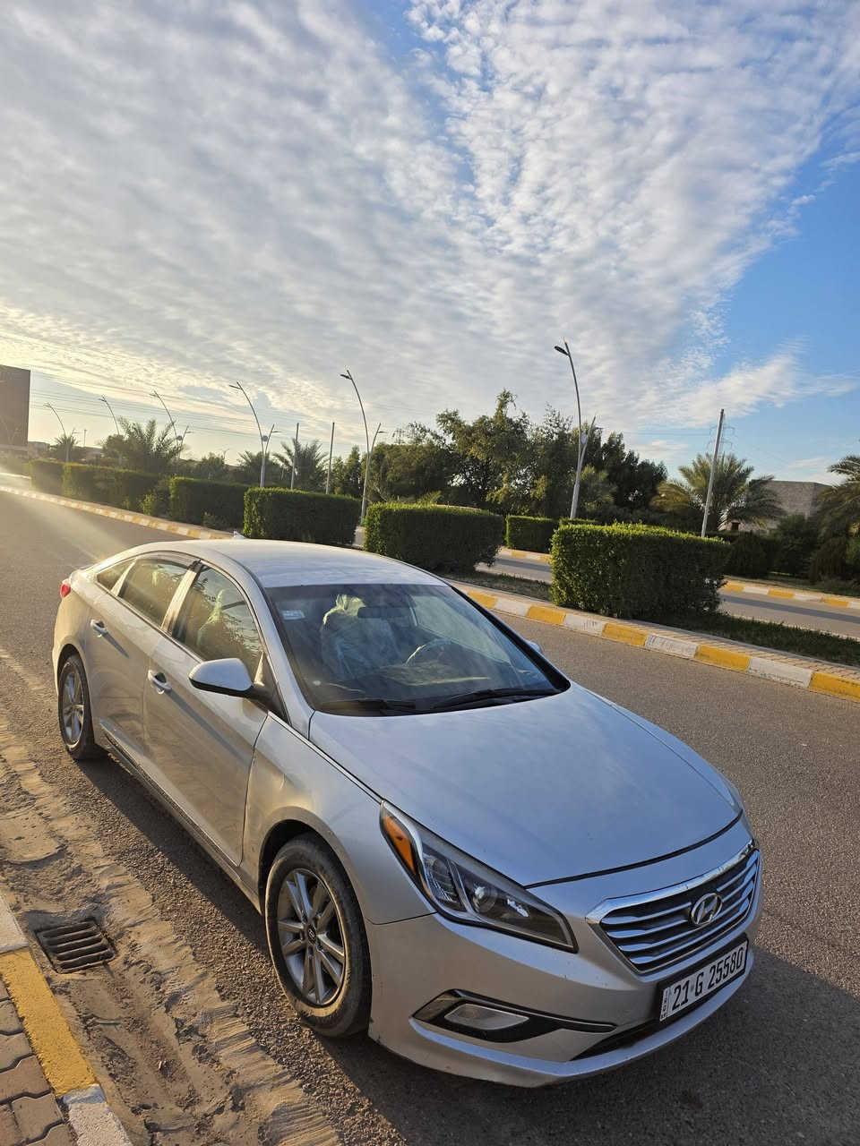 السلام عليكم  للبيع سوناتا  موديل 2017
امريكي  رقم سليمانيه دولي شرط التحويل، والغرامات
 بيها قطعتين  بنيد صبغ جاملغ تبديل  شركه بدون دواخل 
استفسار ***********
