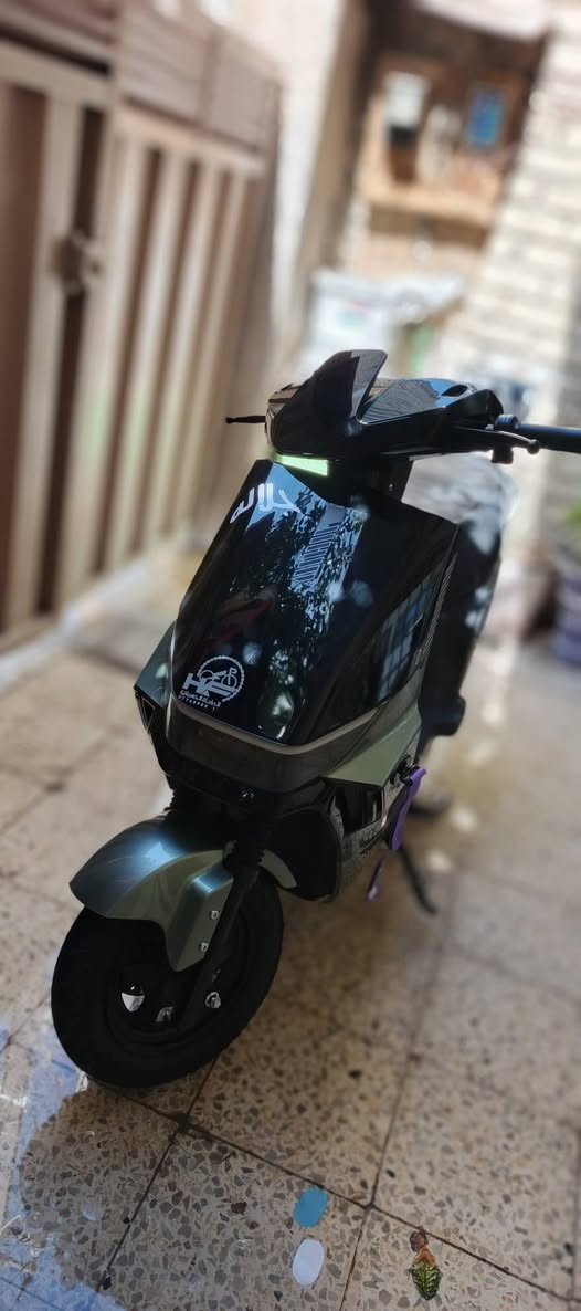 السلام عليكم شباب درجه شحن للبيع درجه صارلها شهرين من منزله درجه خير من الله سعر خاص مكاني بغداد رقم(***********)
