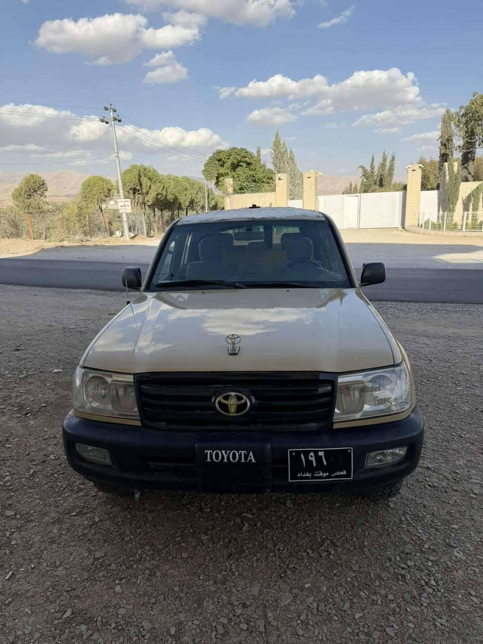 مۆنیکا 2002 ساخ ساخ پێش تەبەڵە علوجە  سپیە کراوە بەخاکی لای سایەقی شانی دایاوە من بەوەرگەراو ئەیفرۆشم سەیارەکە هەیکەلی زۆر جوانە داژبل و کوشنی زۆر جوانە کارەبای مەزبووتە جوارتایەو ویلی 16 لەژێرە گێرومەکینەی بەشەرتی 10 فیتەر دەبڵ اکسلی پێشوەی ئیشناکات سعری 65 گەڵاو مەجالێکی کەم شوێن سلێمانی بۆزانیاری زیاتر پەیوەندی بکە ***********
