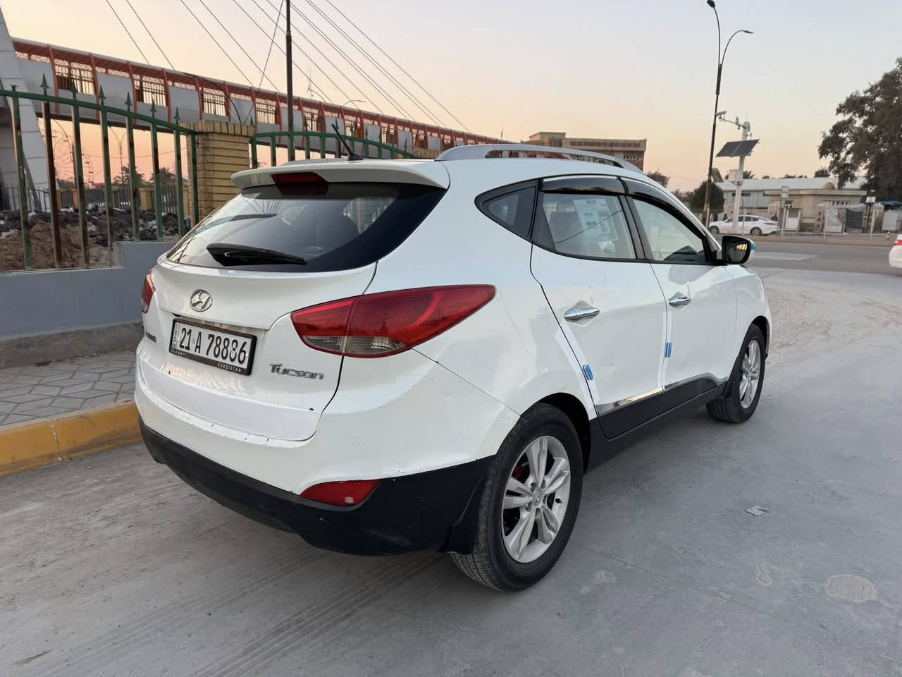 سلام عليكم توكسان 2011 خليجية مكفوله من ضربه وصبغ وتبديل وسونار مرفق بلمنشور رقم سليمانيه دولي جديد هزه وسنويه جديد 2030 سنويه وبسمنه گير مكينه مكفولات مكينه 2000دوش المرغوب لا تنقيص ولا تبخير خير من الله تدفئه تبريد شغال واثنيهن خير من الله فول موصفات سياره بانوراما اشاير بل مري تحكم استيرن كامره خلفيه بلاد 360 درجه يدات نيكل سنتر لوك ABS ويل بلادي سياره جاهزه لفضل من الله ربع ما تصرف عليها صدر امامي خلفي جديد سياره مال جناي وبلعافيه على ياخذها للبيع سعر 136 وبي مجال بسيط وماكو هيج سعر وبهل نضافه ومكفوله بس اني مستعجل على بيع بكاني ديالى بعقوبة ***********
