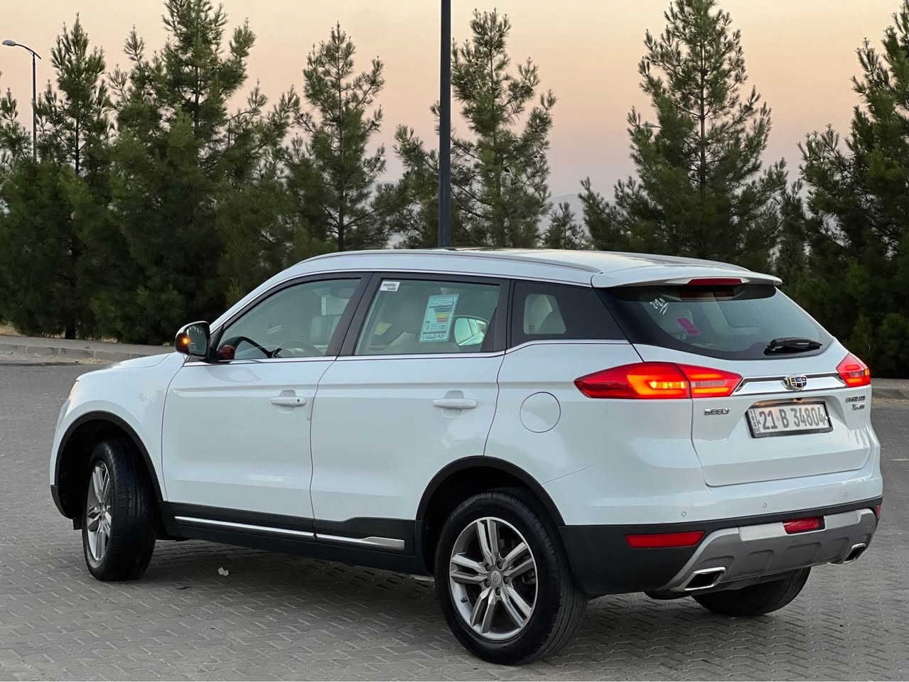 ***********  سليمانى 
١١٧ $ تكايه قوفل قوفليتى 
🚙 جیلی ئێم گراند (Geely Emgrand X7 Sport)   مەکینە ٢.٤ بيلاد گيرو مه كينه كامرى نه كراوه ته وه هيچيان 
مۆدێل: ٢٠٢٠ فول ماسه فات 
گێڕ: ئۆتۆماتیک و عاديو سپورت .
٦٤ هەزار رۆیشتوه
به ناوى خومه ته حويلو خرامه به شه رت هيچى له سه ر نيه  
سپيرى دا نه گيراوه و كامل عه شياى شه ريكه ى ماوه 
 بێ بۆیاخ، بێ دەعم بي سارد  (سەیارەیەکی زۆر پاکە).
 پانوراما  و سلاید 
گيچ ئه لكترونى 
کوشن جلد ناو زه رد + کوشن کارەبایی.
 بەسمە هه ردو به سمه م ى شه ريكه ى ماوه + برێک بەسمە ؤتو هولد و تراكشن و يكو و سپورت
ئاوينه ى ئه خه وى ته حديد سورعه و سوكان فوليوم  
 حاسەی پێش و دوا + کامێرای .
 ده سكو ئاوينه و پانؤراما ؤتويه 
فڵچە و لایت ئۆتۆ 
*********** السليمانية, العراق
