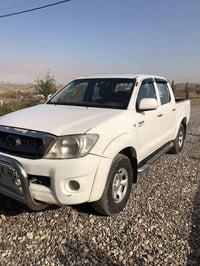 هايلوكس • ٢٠٠٦ • بشرط