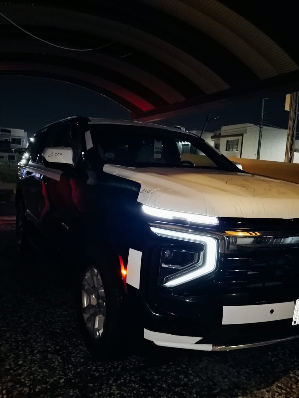 السلام عليكم 
تاهو Ls
موديل ٢٠٠٢٥
وكالت المنصور 
معروفه الموصفات 
السيارة ماشيه ٤١
بحالت الوكالة مابيها لو قطرة 
السعر 550$ بيع فقط
 مكان السيارة بغداد ***********
