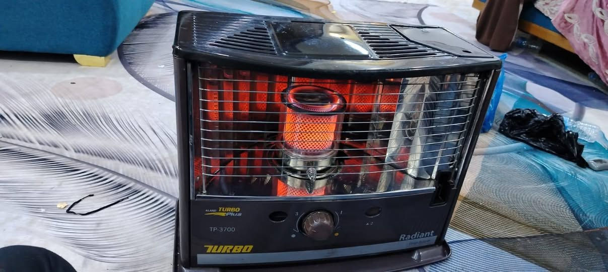 سلام عليكم 
صوبتين نضيفات  للبيع لبيضه ماركه كيرونا لكوريه والثانيه تيربو كولش نضيفه وجديده اقل شهرين مشتغله  بغداد لعلام


**إذا كنت صاحب هذا الإعلان وتريد حذفه لأي سبب، رجاءا أرسل رسالة إلى الدعم الفني**