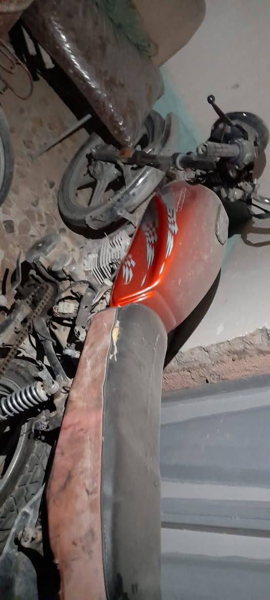 السلام عليكم دراجة فيوم دراجة اصولية الدراجة شغالة كلشي ما بيهة من اول هندر الشراي يجي خاص السعر 200


**إذا كنت صاحب هذا الإعلان وتريد حذفه لأي سبب، رجاءا أرسل رسالة إلى الدعم الفني**