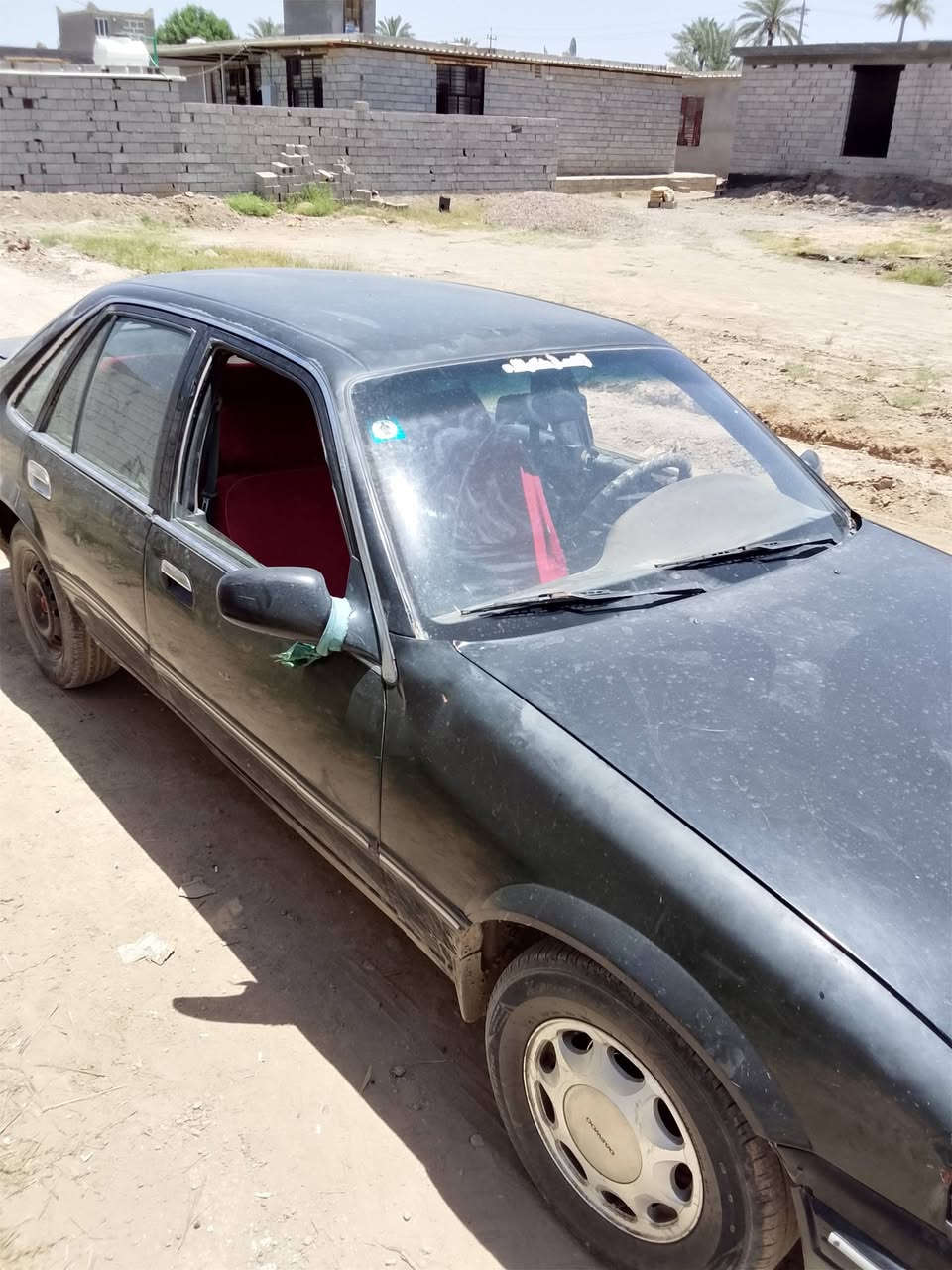 سلام عليكم برنس للبيع موديل 94رقم انكليزي بغداد كير ومحرك مكفولات بس الكشر يرادله صبغ سياره خير من الله اوتماتيك مكاني جبله لتواصل ***********
