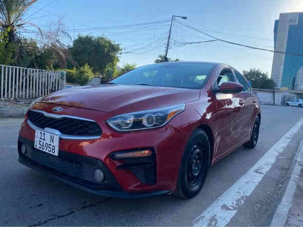 السلام عليكم 
لبيع فقط.   لبيع فقط 
كيا فورتي 2019 
محرك 2000 دوش 
فول تحكم استيرن 
3 انظمه قياده 
تحديد مسار 
مانع تصادم 
شاشه  كامره دواره 
شاشه اعطال 
ماشيه 61  mi
كير محرك كفاله من فتح و تبخير شرط 
حادثهه بنيد مبدل و مصبوغ  بل عراق صار بيهه طخه بل باب الصدر وال وراه مبدلات بلاديات شرط بدون داخل شرط بدون صبغ 
لغد شاصي كفاله 
مكان سياره بغداد.  اتصال   السعر 125.  مجالهه حك جيه
*********** بغداد
