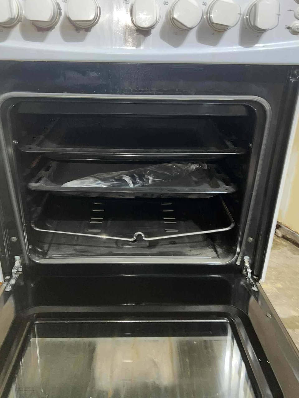 طباخ جوار جاو باك فرني ايش نه كردوه شوين رزكاري ***********
