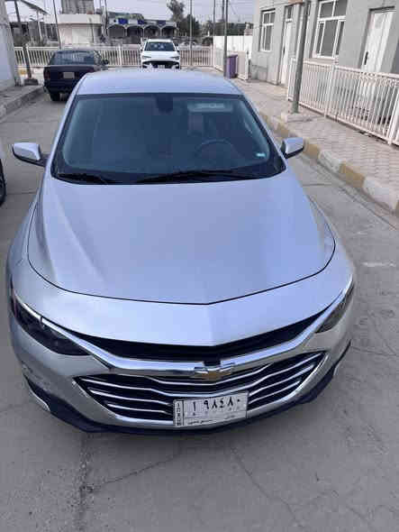 ماليبو 2020 LT 
اللون سلفر 

صور الحادث مرفقه 

السعر ١٢٠ وبي مجال 

السيارة جدا نظيفه على ايدي بانزين محسن ودهن اصلي للكير والمكينه كله يتبدل بالموعد مالته 

السيارة نظيفه واحلى من الصور 

* كلشي بالسياره بلادي غير مبدل 

المواصفات: السياره LT تحكم كشن كهرباء تدفئه تبريد مناخي منعزل امامي وخلفي 

كلشي بيها شغال بدون نقص 

المكان النجف الاشرف 

***********
