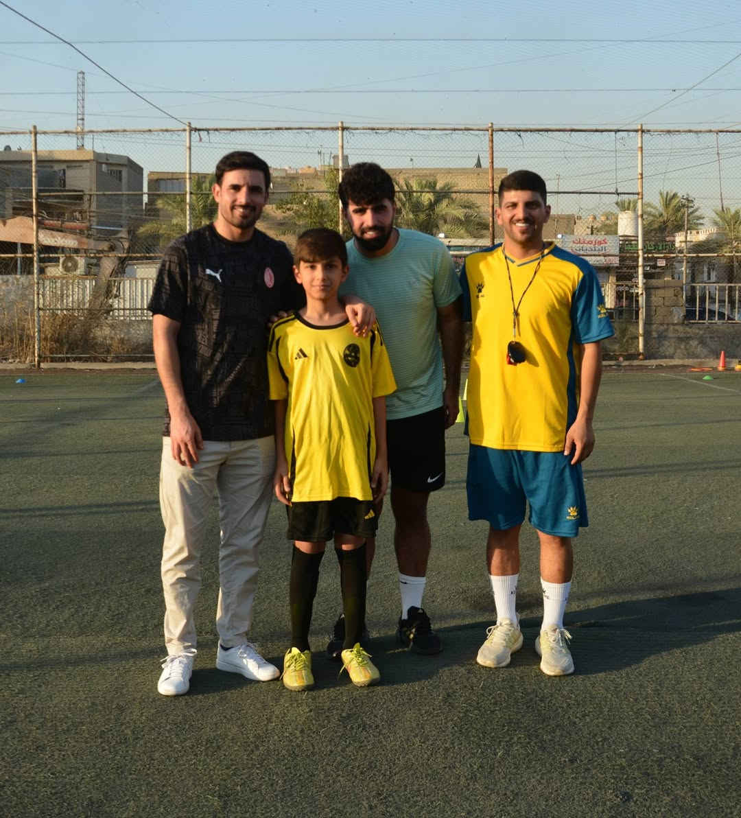 جانب من صور اكاديمية أسود الرافدين الكروية للفئات العمرية مع لاعب المنتخب العراقي علاء مهاوي ولاعب نادي الزوراء سجاد رعد .

للاستفسار الاتصال على ***********
