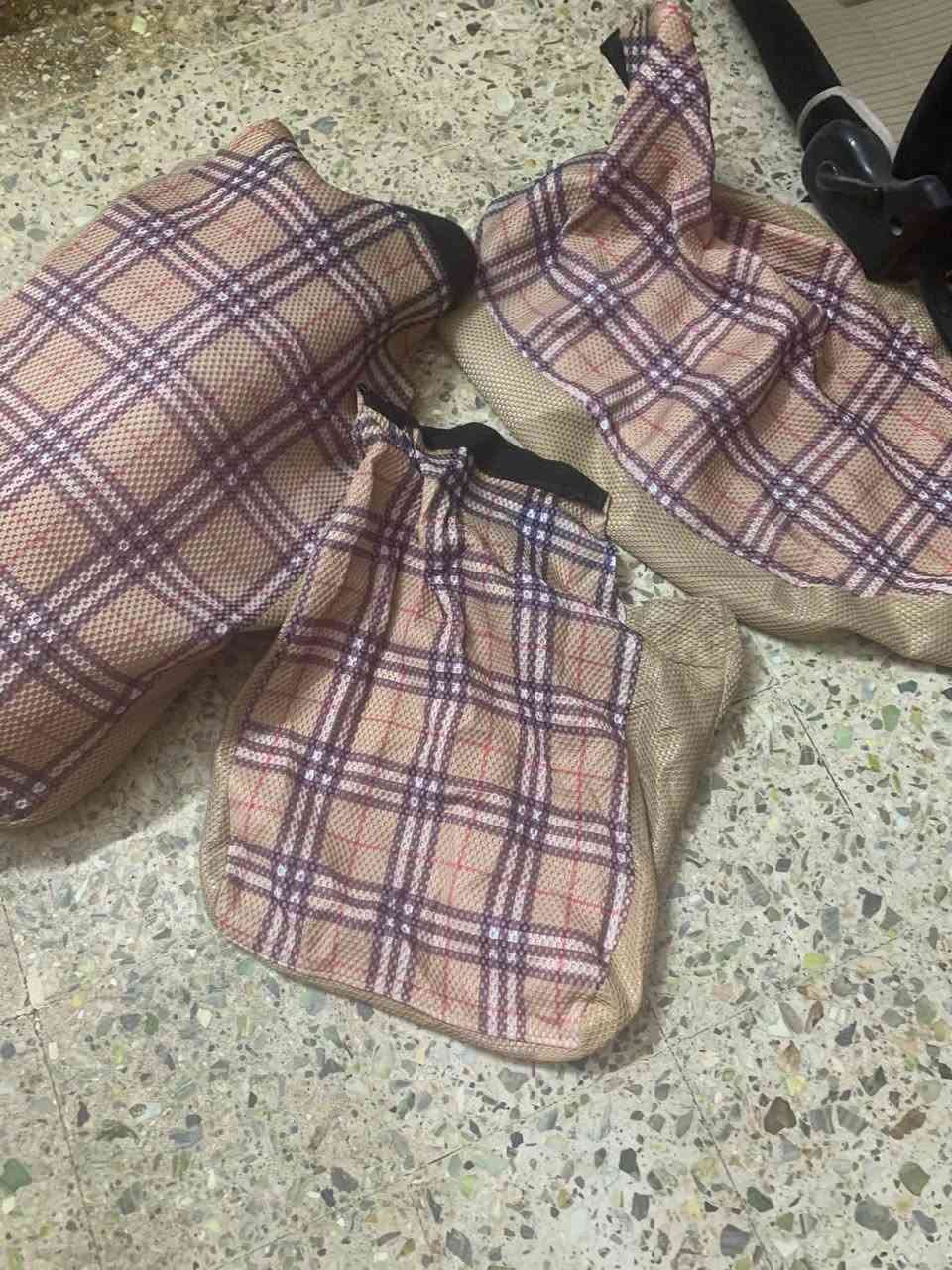 السلام عليكم غراض مال نيسان عاليه سيبايه وكشن وتلبيسات وصطوب مكان بغداد ***********
