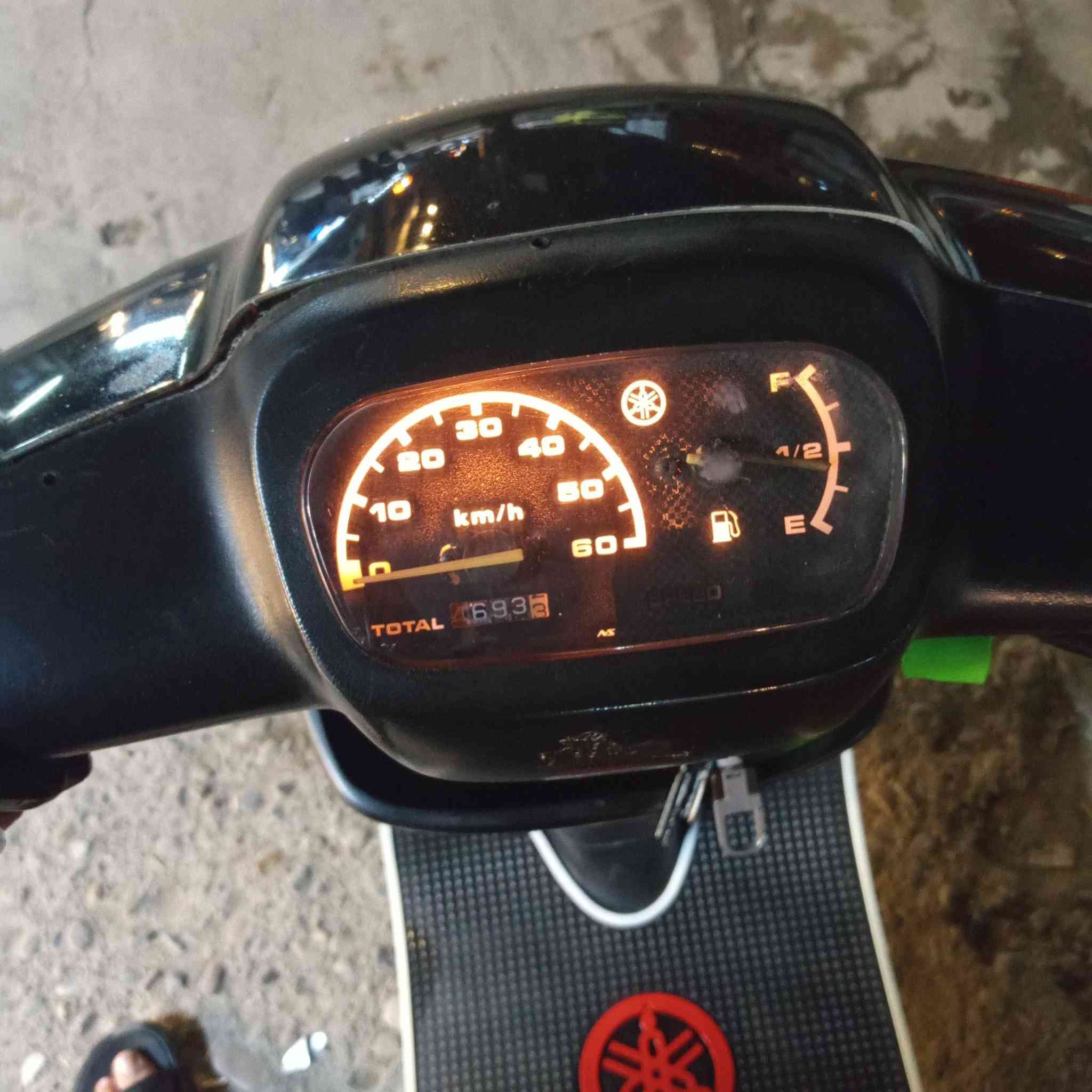 درجه بوتين حديث قفل ويه الجوزه  لايت زنون+سكن ازك لتات الوره كلهم شغالت حته مال رقم المكينه شرط شاصي شرط الكيج شغال+مال بنزين هم الحساس مال سرعه شغال من يعبر ٤٠ يرمش اكسل شرط تيات +ويل جدد المطور شرط جديد سلف شغال /ملاحظة/تجي تشوف ابعينك وتشلع عيوني (السعر 360)وبي مجال قليل ✍️العنوان موصل ايسر حي الكرمه أو شقق الخضراء،***********
