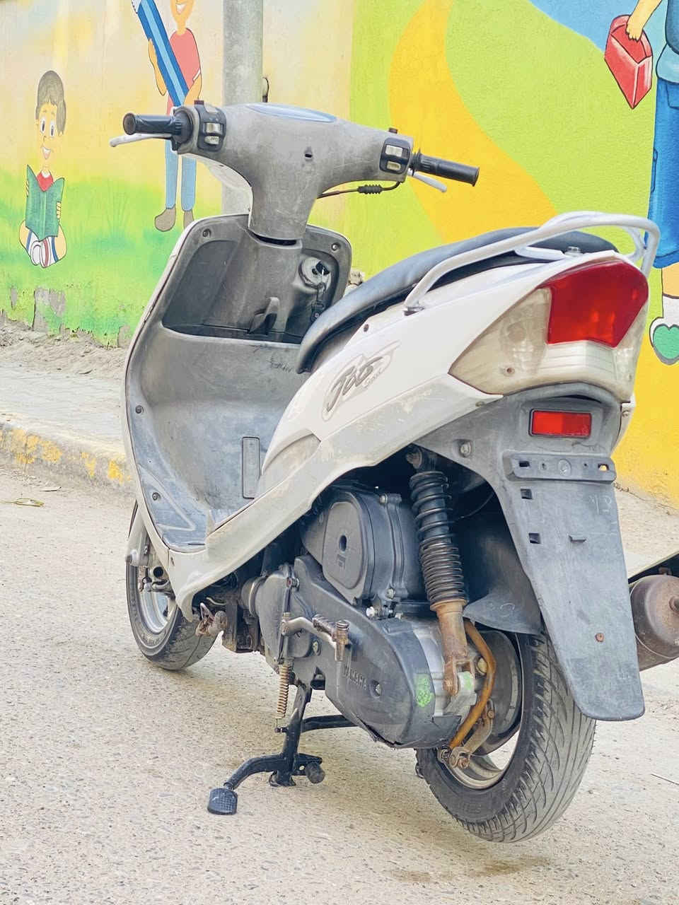 سلام عليكم ماكس قجمه للبيع برغي مامفتوح بيها كهربائيات كلها شغاله سلف بلاد كاربيته بلاد كامله من طول لطول وكامله *********** قضاء المدينه
