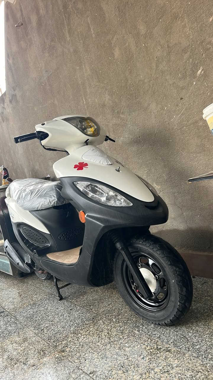 سلام عليكم كامكو في تو رمبه دراجه برغي ما مفتوح بيه مكان قلعه سكر رقم للستفسار ***********
