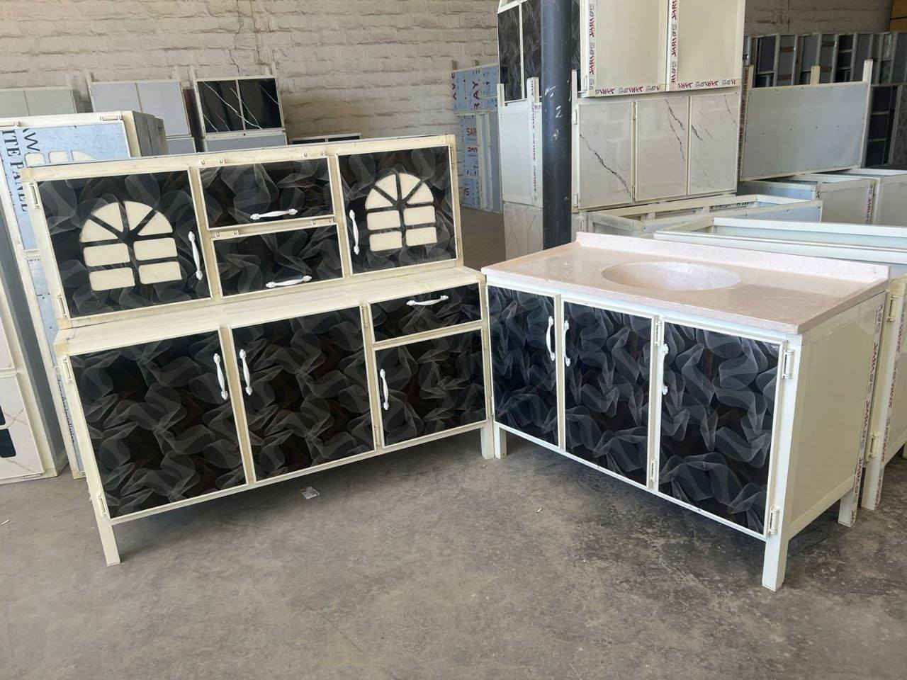 #كاونتر 3 قطع متر ونص
 #سنك متر و 20             ❄️❄️❄️❄️❄️❄️   

#توصيل مجاني #بغداد #فلوجه #كرمه #صقلاوية #عامريه. #خالديه.
#اما باقي المحافظات #حسب البعد
#العنوان / بغداد للحجز او الاستفسار مراسلة الصفحه خاص او #مراسلة الرقم الموجود واتساب // ***********
