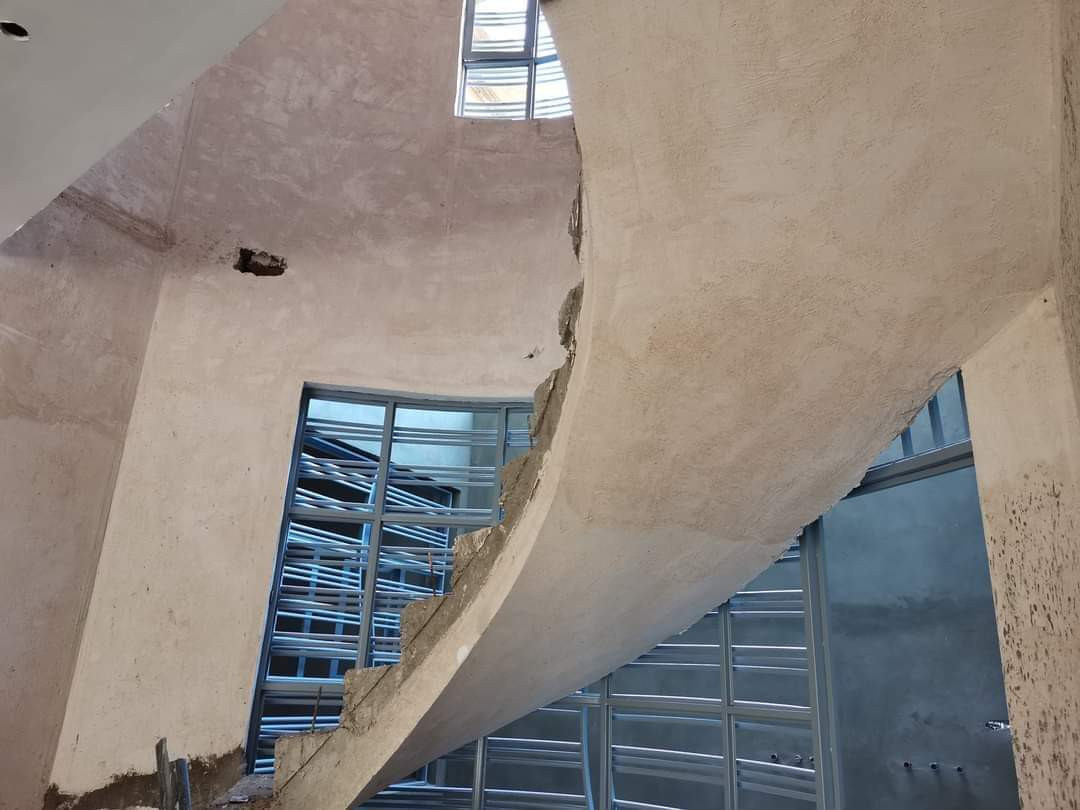 لبخ جص اسمنت بورك سراميك اعمالنه دخل النجف الاشرف 
لبخ وجهات خشن ناعم تغليف البوري الماء والكهرباء تور مغلون من ضمن العمال سراميك بورسلين بلماده شغل حديث انتصال على الرقم ***********منتظر الاسدي
