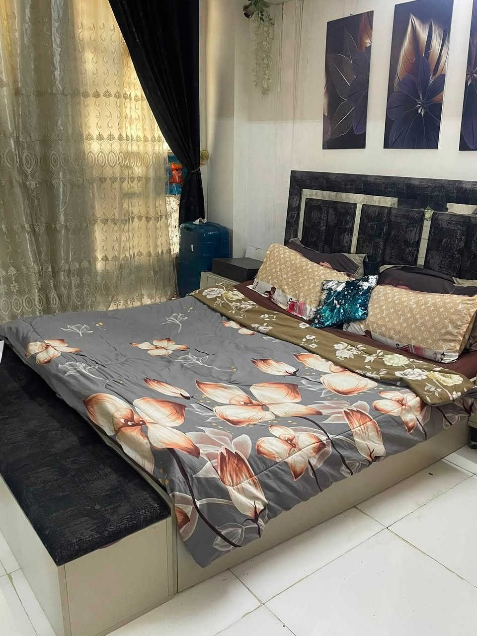 غرفه نوم للبيع ١٠قطع والضرر الي بيها مبين خالته


**إذا كنت صاحب هذا الإعلان وتريد حذفه لأي سبب، رجاءا أرسل رسالة إلى الدعم الفني**