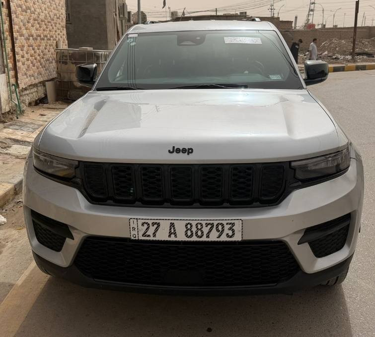 السلام عليكم
جيب گراند شيروكي ٢٠٢٤
السيارة ضربتها كلش خفيفه مكفولة 
داخلها كتاب شهداء سنتين اصير حره بأسم صديق الي
السعر ٣٢٥ وبيها مجال قليل
للتواصل ***********
