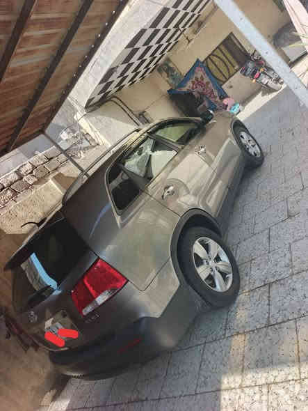 من رخصة مدير الكروب
سورنتو موديل ١٣ وارد امريكي رقم جديد بغداد بسمي ماشيه ١٥٠ الف 
فول مواصفات ٧ راكب ٦ اسلندر 
محرك دوش ٣ قطع تبريد بني رومه حساسات اشاير بل مري 
فول تحكم كامره كشنات كهرباء 
بصمه تشغيل وابواب فول الفول 
حادث خشم البنيد و خشم الجاملغ 
صبغ ٣ قطع جاملغ +0بنيد +نص الجنطه ميكانيك مكفول منظومة زنون السعر ١٤٣ العنوان بغداد 
واذا اكو مراوس حسب القناعه 
انطي فرق او اخذ فرق 
***********
