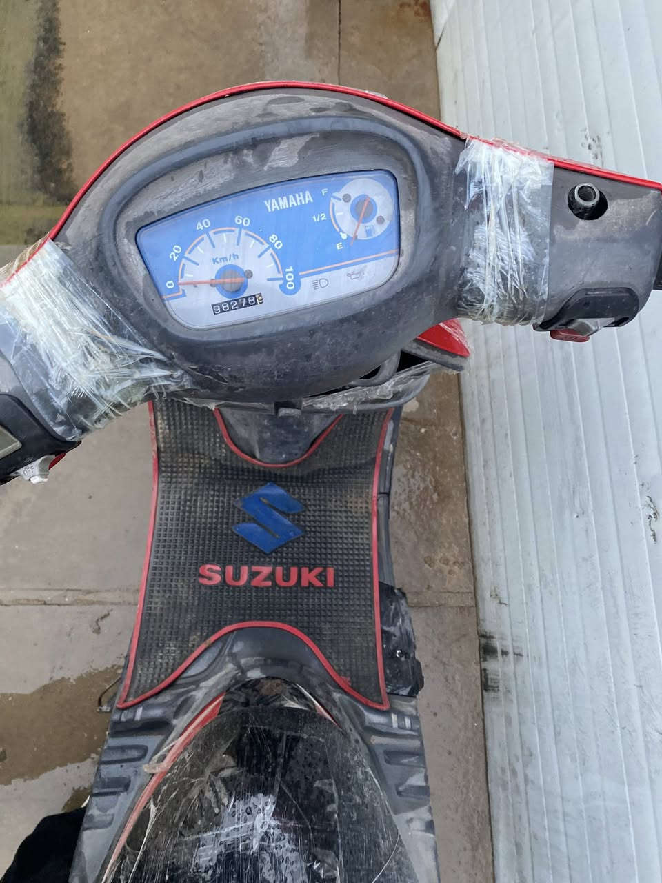 يوماها بيجي للبيع اوراق السعر 250


**إذا كنت صاحب هذا الإعلان وتريد حذفه لأي سبب، رجاءا أرسل رسالة إلى الدعم الفني**