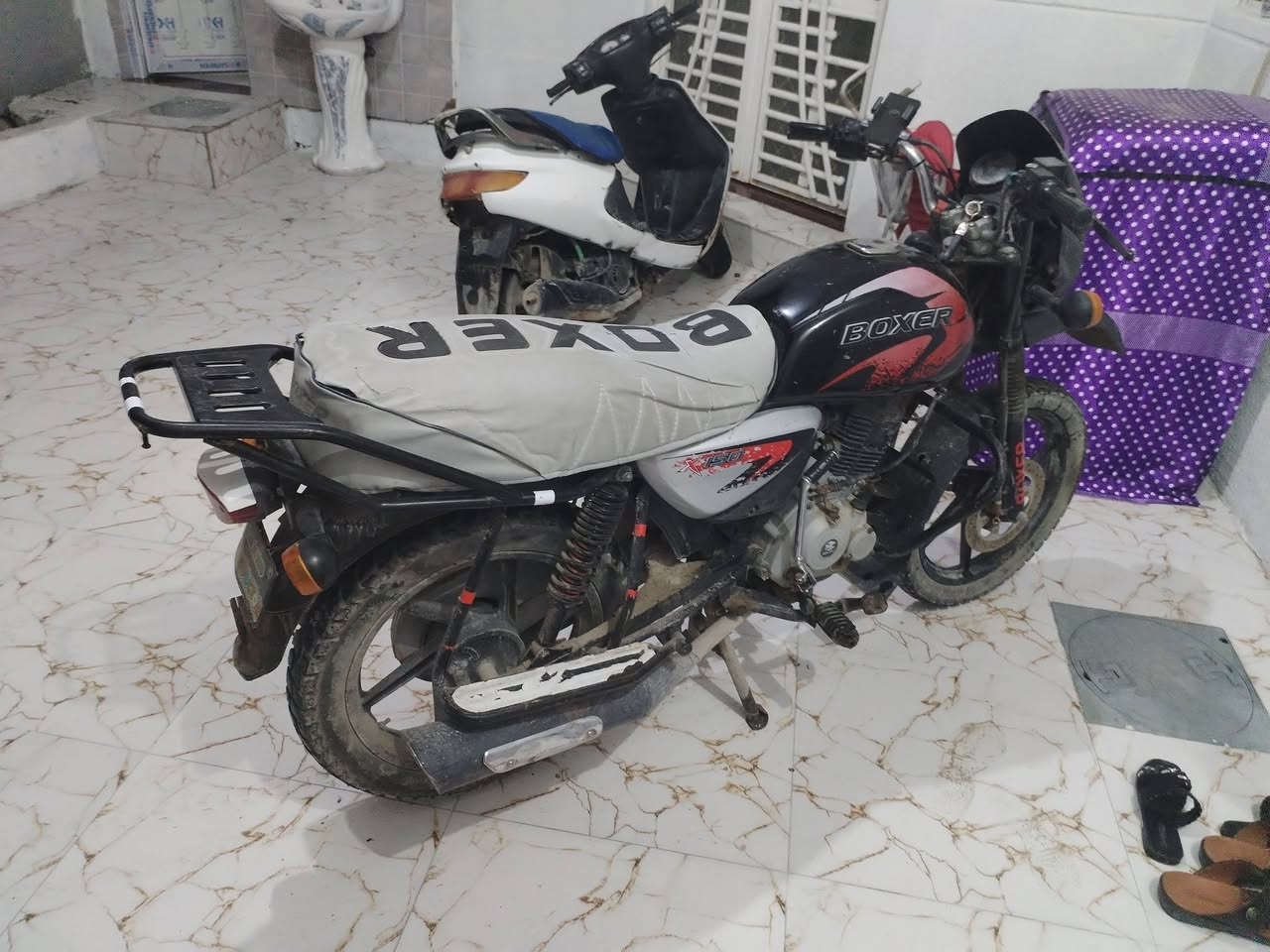 دراجه بوكسر 
موديل 2020
مجفته 
السعر 1200
الاسفسار على الرقم ***********
