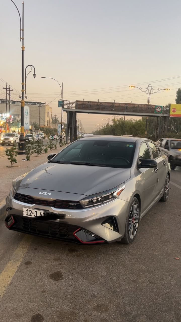 السلام عليكم
سياره كيا فورتي GT 2024 للبيع فول مواصفات :
فتحة سقف
كشنات كهربائيه 
كشنات حار + بارد 
قطعتين تبريد 
رادار تحكم
كاميرا خلفيه 
سياقه أليه 
بصمه تشغيل عن بعد 
مثبت سرعه
اناره وتحذير 
نقاط عمياء بالجانبين 

شرط التحويل وسياره نضيفه صيانه دوريه كل شهر بوكاله كيا گير ومحرك شرط

السعر : 170 ورقه وبيها مجال بسيط للشراي 

للتواصل اتصال + وتساب 
***********
