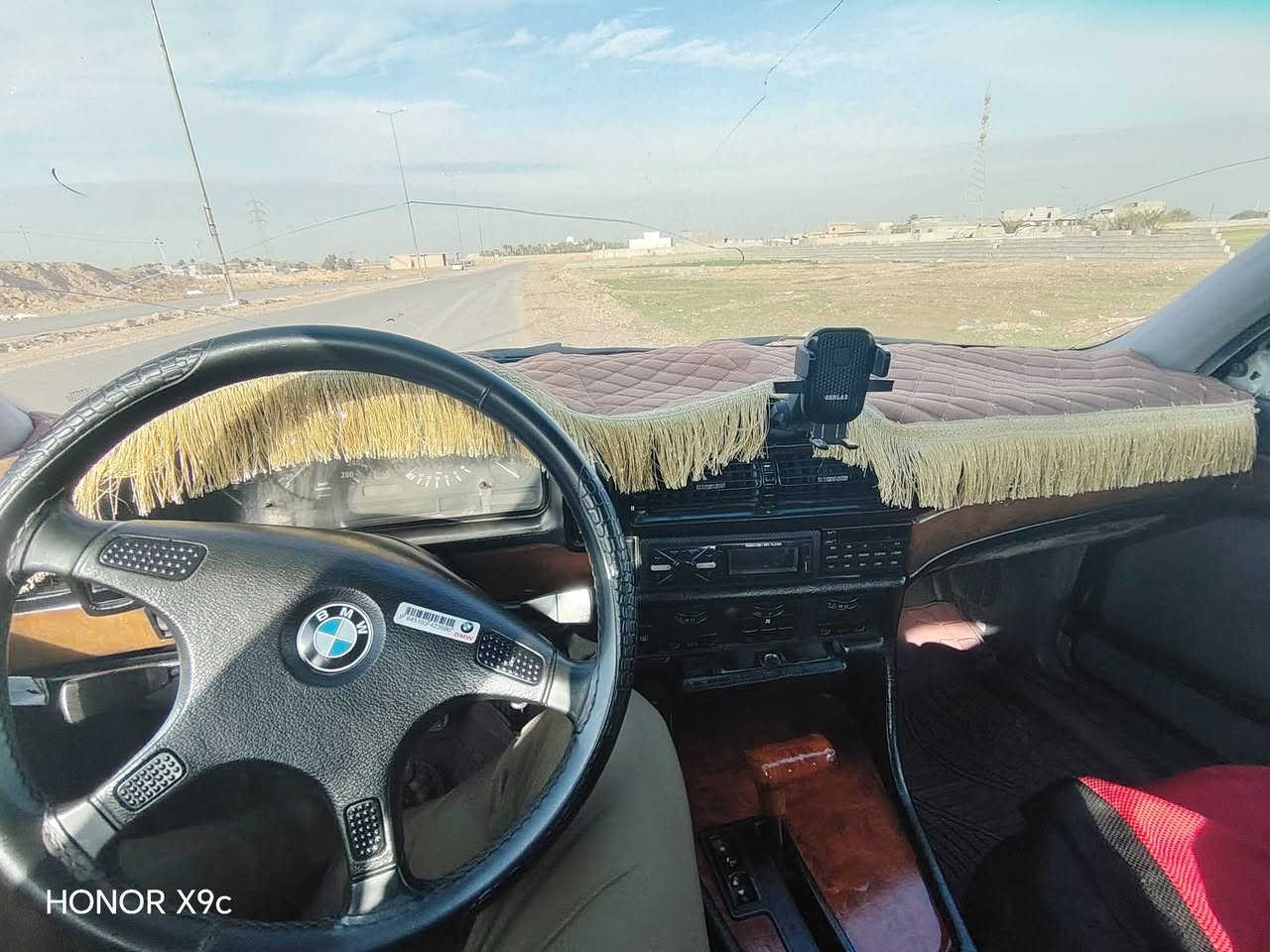 سلام عليكم للبيع BMW735
موديل 1989 رقم صلاح الدين دولي بأسمي مداور ثاني يوم 
گير محرك مكفولات مكان السياره سامراء الحويش 
***********-ه‍  سعر 40وبيها مجال ترهم مراوس
