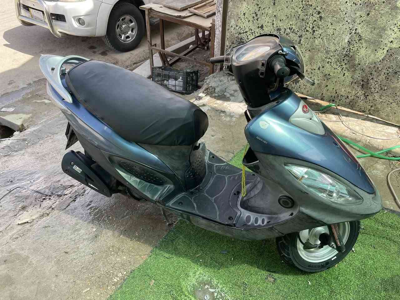 سلام عليكم

دراجه كماكو  V2 محرك 125cc موديل 2012 ختم واحد وي المحرك ولشاصي  دراجه كفاله عامه سعر 850 مكاني ذي قار قضاء الفجر 

قبل جم يوم نزلته حاويه 
***********
