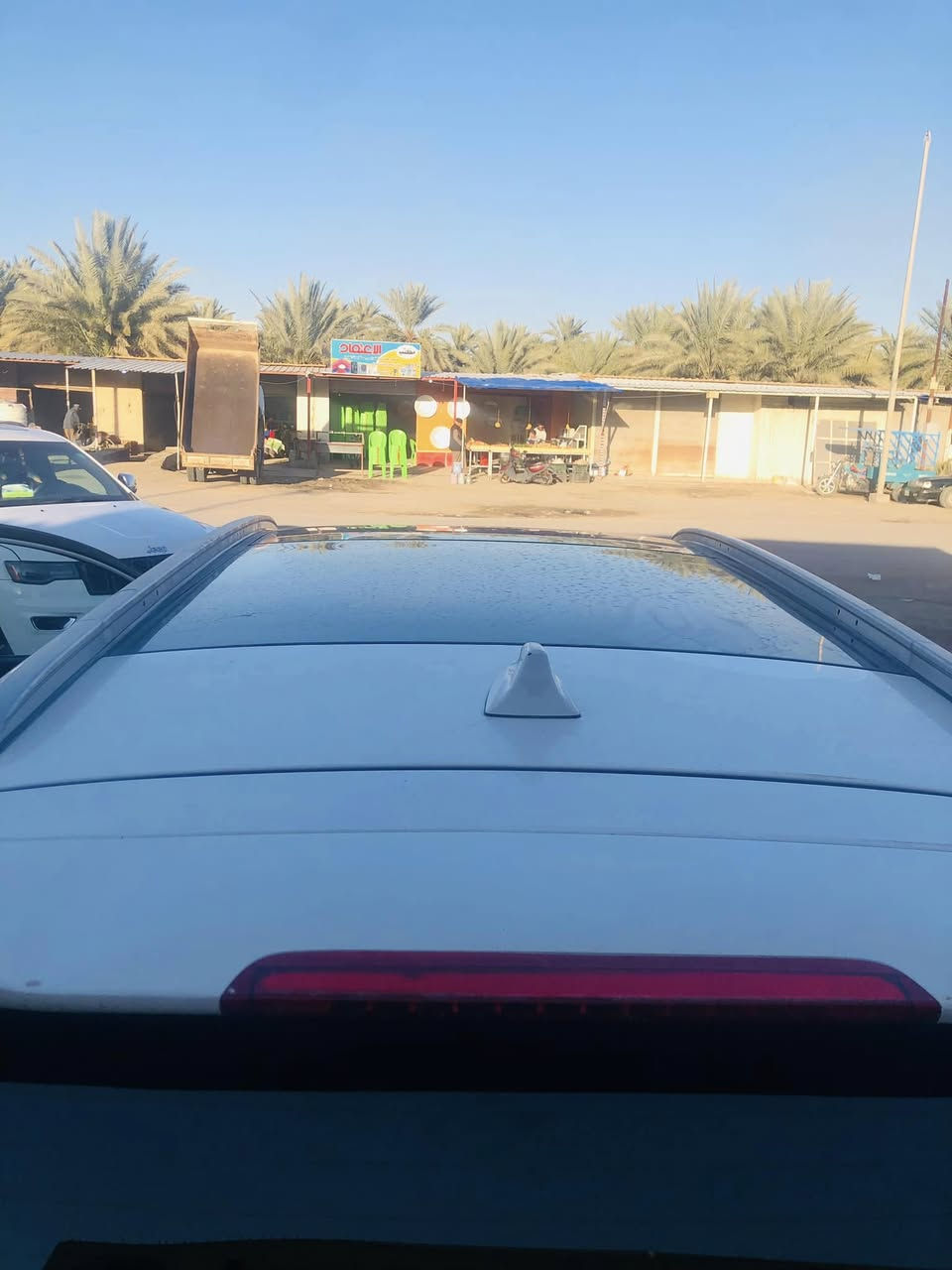 سلام عليكم ورحمة الله وبركاته 
اخوان كيا سورنتو ٢٠١٧ وارد خليجي 
كفاله عامه بدون صبغ بدون ايرباك بدون دواخل 
ويه كل هذا فول فول فول موصفات مانقصها شي 
سعر المطلوب ٢,٢٧ $ قابل للتفاوض 
رقم هاتف ***********
