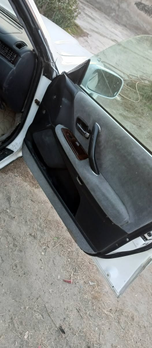 السلام عليكم راس الثور بدون تحويل السياره ابيعه حديده بيه ارقام وسنويه مكينة وكير جدد تخم تاير جديد كهربائيات كله شغاله حداديه جاهزة ترايك وين متريد السعر 27 وبيه مجال قليل 

السياره بيه كص المكان نجف كوفه 
***********
