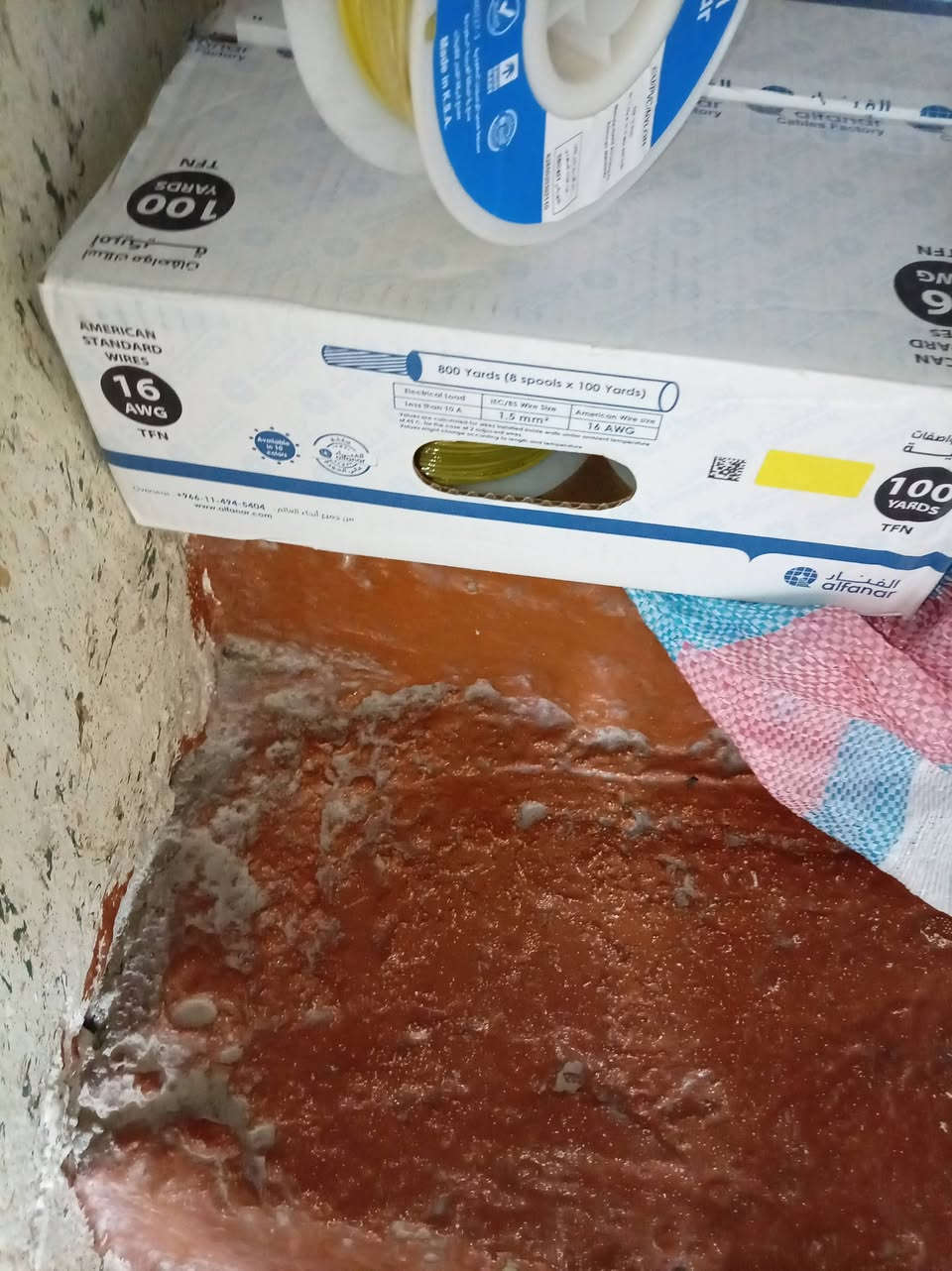 للبيع سنكل سعودي الفنار أصلي  1.5 سعر لفه  ٢٤ ألف العدد 8 ؟ 2.5 سعر ألفه 35الف العدد 8لفه؟ 4ملم سعر ألفه 55الف  البيع كلهن ما ابيع مفرد العنوان بغداد ***********
