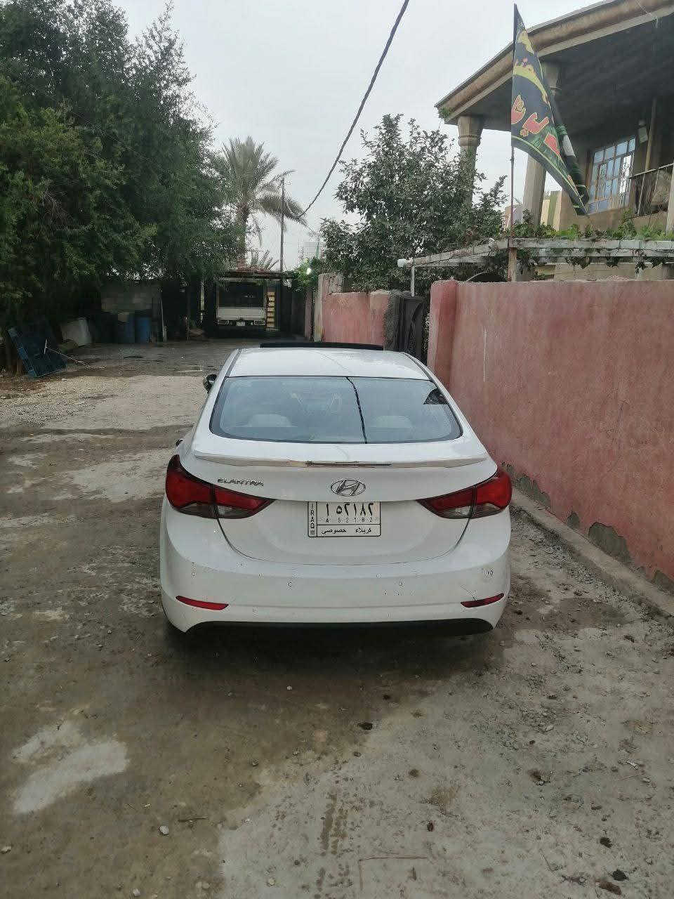 سلام عليكم
للبيع سياره النترا  مديل 2016
 خليجي مكينه 1800 دوش رقم كربلاء  بسمي سياره 
سياره جديده 
بيه  قطع صبغ موضح بل سوناار 
👇⬇️
المواصفات سياره 
1-تحكم استيرن جهتين 
2-كامره +شاشه  🎵
3-تبريد قطعتين ثلج ❄️💯
4-اشااير بل مرايه 
5-حدايده تعبانه 
6-كشافات الايت 
7-خمسه ويل كب
8-مري شفط 
9-فتحه 
(((سياره ماعدا  البصمه)))
سعر 130 بيه مجال قليل 
مكاني كربلاء
الاتصال ***********
