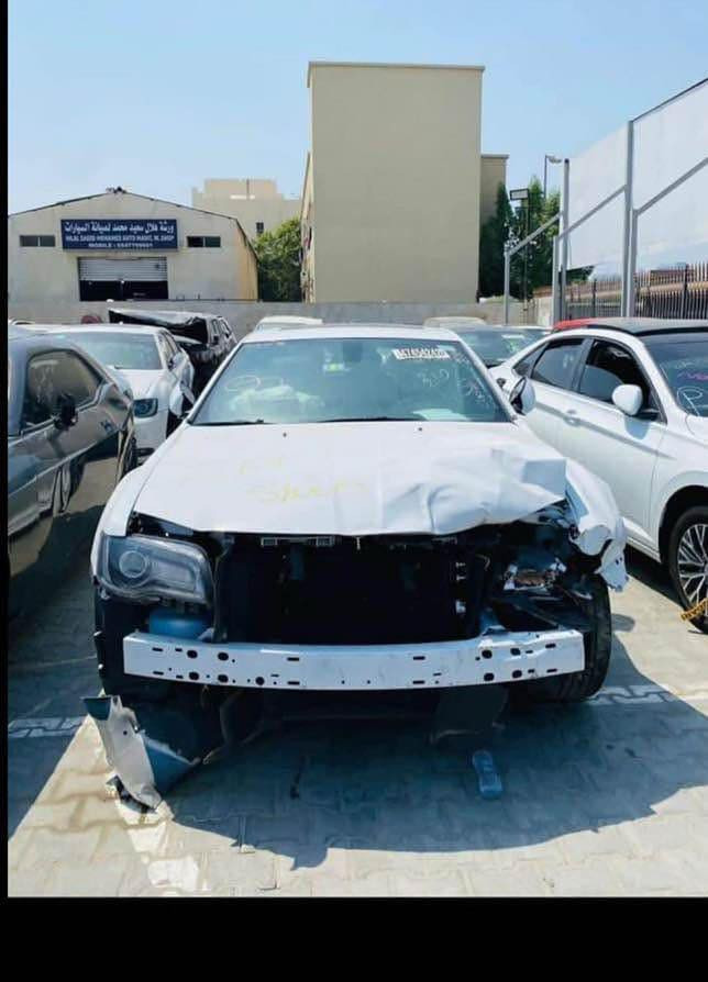 الديوانية 
السلام عليكم 
كلايسلر اوباما 2020 S RT 5700🚀
8 سلندر  
فول مواصفات 1/1 
بانوراما 
كشنات جلد ختم S  كهرباء
تشغيل عن بعد
السياره نضيفه ونصبته كلش حلوه اللهم صلي على محمد والي محمد 
حادثه بنيد وجاملغ صبغ سطحي وجاملغ الثاني كليرررر فقط مـن امريكه وبل صور موضحه خشم الغد اربع اصابع  فقط وسونار موجود جهت اليسره فقط  ايرباك دركه ودشبول وراجع سستم والباقي كله كفاله 
الاضافات /
دركه SRT ار بي ام اخير اصدار
جكات S3 Cat back 2500$
ويل سكات باك 600$
كفرات محرك SRT
دفيوزر SRTخلفي اصلي 
لدات دفيوز اصلي 
اكزوز SRT دبات سود يم علي الوادي 400$
كاج كان اصلي 150$
فيت بم اصلي شركه موبر 
تايرات جديد قبل سبوع شادهن
برمجه سيفتي مصطفى ايكل كامله 
صدر وحداديه جديد 
سياره تاخذه ربع متصرف عليه كامله مـטּ كل النواحي
سياره مداخله استعارض ابد 📍
الياخذه بل عافيه عليه 
السعر 285 وتجي شوف بعينك وبيك خير  ودلل وهاذا رقمي اتصل *********** الواتساب ***********
