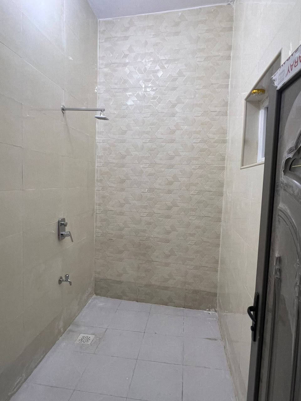 خلفه سيراميك ارضيات جداري ترميم الاستفسار ***********
