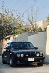 525 موديل91 اصل 30 محرك وكير جديد زيرو شرط طخم امامي وخلفي كلو جديد اك...