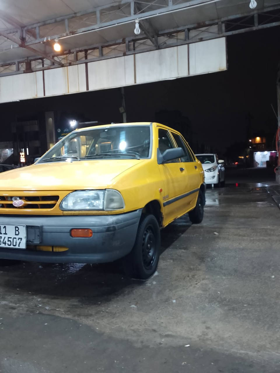 سلام عليكم سايبه موديل 11 تبريد شغل تخم تاير جديد باتري جديد شواصي مكفولة سياره لا صبغ ولا تبديل رقم جديد دولي بيه خياس قليل موجود صوره سياره بسمي صدر أمامي خلفي جديد مكينه ايع كايمه يعني بس ارقام وبصمه سعر 26وبيهه مجال عنوان بغداد البياع رقمي ***********.       ***********
