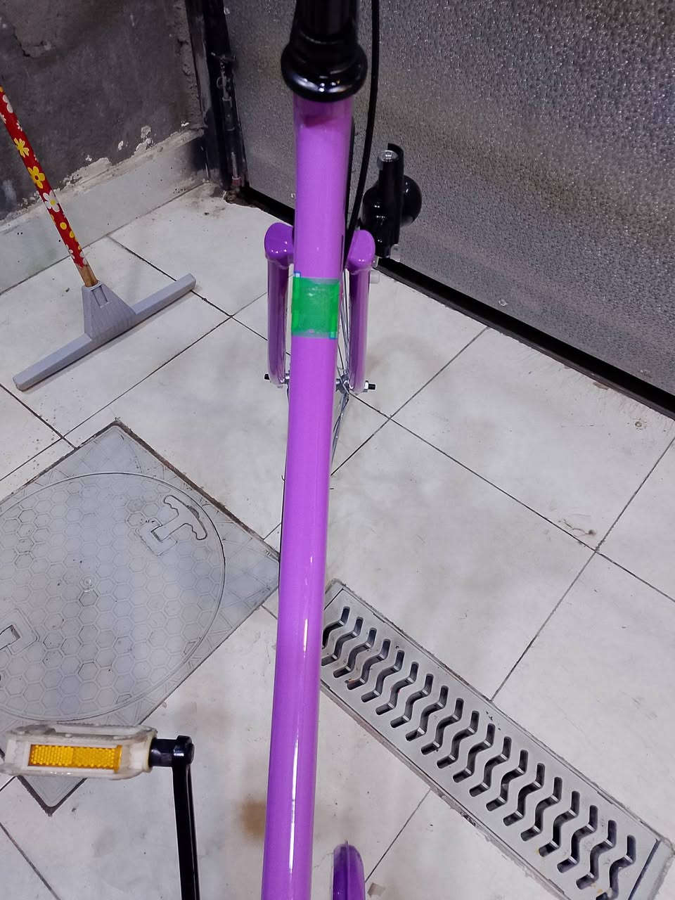 سلام عليكم بأيسكل البيع ب130ويا فسفورات 20وحده ويا سربنكه و كفاتت بيض قباقه بيض و فسفوره مال سكان ويا كصبب ويا نجوم و دواسات عنوان كربلاء حي العامل منطقه السادسه يم ازياء علي الهندي يم شركه الاماني والبان الفجر بأيسكل مرتب جديد شخصه مابيي


**إذا كنت صاحب هذا الإعلان وتريد حذفه لأي سبب، رجاءا أرسل رسالة إلى الدعم الفني**