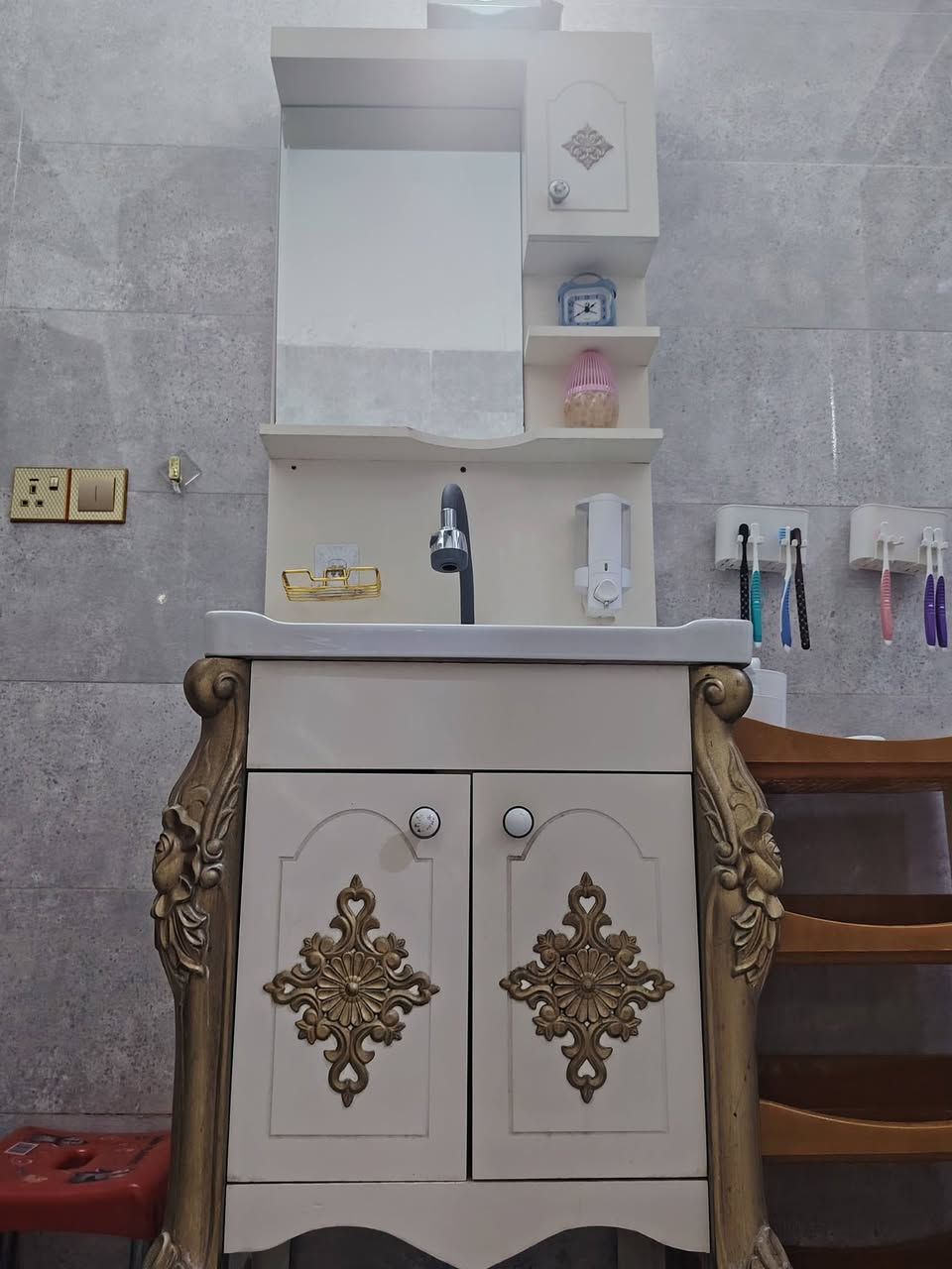 مغسله كومدي مابيها عيب السعر ١٠٠ وبيها مجال المكان شهربان توصيل للبيت


**إذا كنت صاحب هذا الإعلان وتريد حذفه لأي سبب، رجاءا أرسل رسالة إلى الدعم الفني**