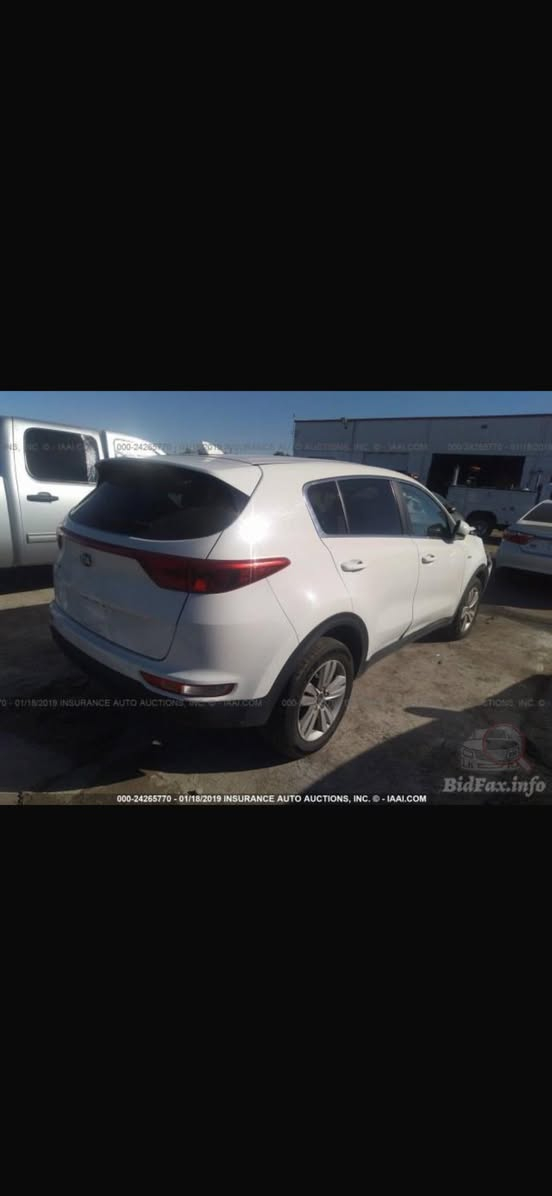 السلام عليكم
كيا سبورتج موديل 17
وارد امريكي حادثها خفيف فقط بنيد و مبدل باوحد وكاله من الشركه
السياره خير من الله
قطعتين تتدفئ وتبريد 
شاشه و كامره
سستم صوت
السياره اعتماديه لأبعد الحدود
محرك 2400
حساسات اطارات 
محرك GDI معلايه يعني ما دك دوانس 
السعر 155قفل 
تحويل مباشر سنويه جديده 
اخوان لحد يدخل خاص مكلف بالنشر فقط 
راعيه هذا رقمه ***********
