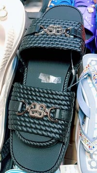 نعالات • تركي • شارع الاطباء