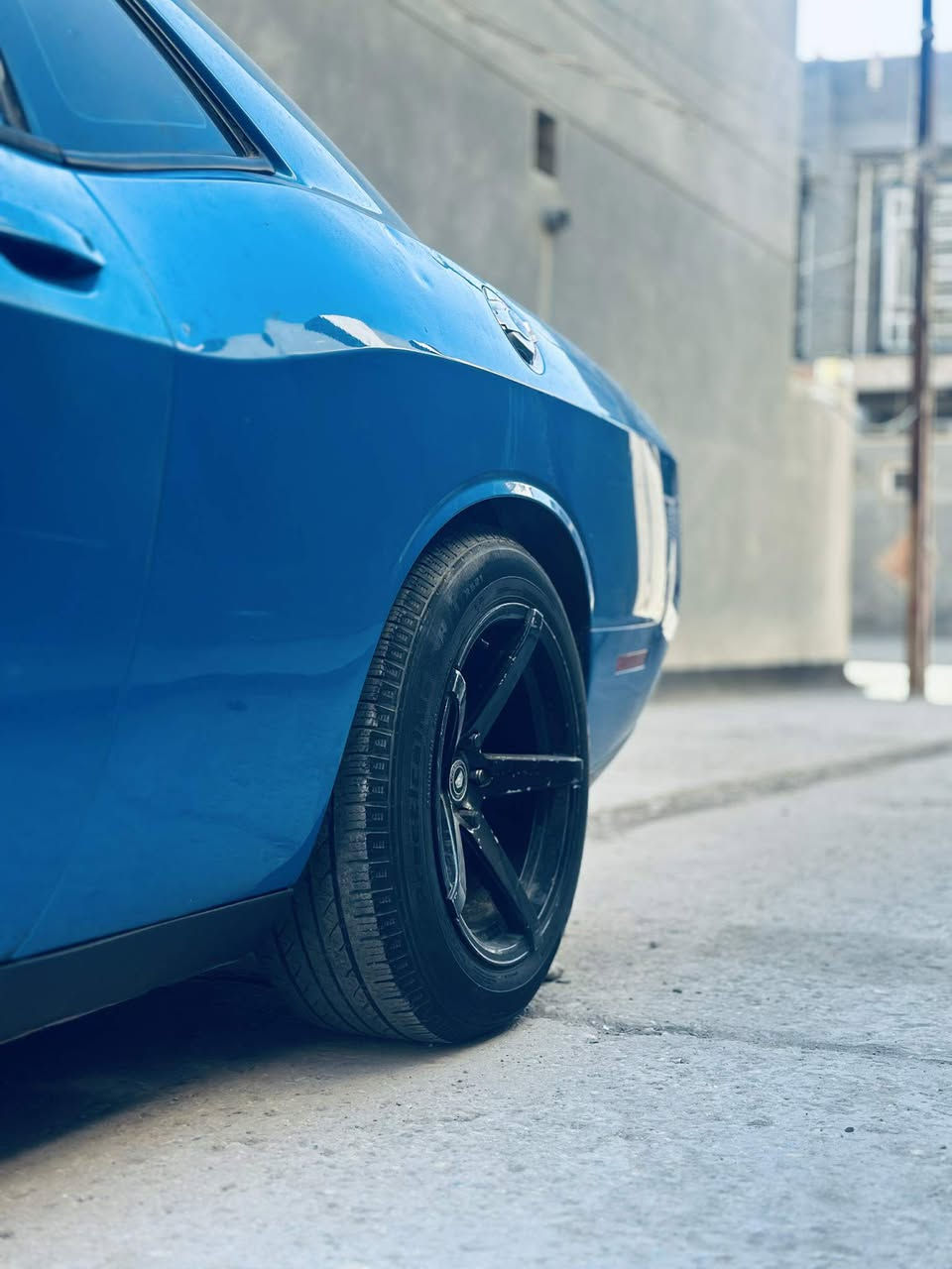 بيع مستعجل
دوج جالنجر موديل ١٥

مكينه ٥٧٠٠
مكفوله من الكص والحادث
مكينه مكفوله 
صبغ جاملغات امامي وبنيد 
شواصي لغد ايرباك مكفول 
بيهه نواقص بسيطه 
تتسجل ع قرار المرور الجديد
عارضهه ٧٣
***********
