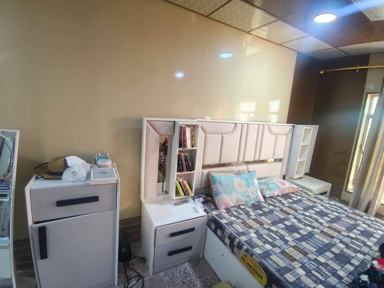 غرفة نوم للبيع مستعمل قليل جدا ونظيفة مليون ونص وبيها مجال


**إذا كنت صاحب هذا الإعلان وتريد حذفه لأي سبب، رجاءا أرسل رسالة إلى الدعم الفني**
