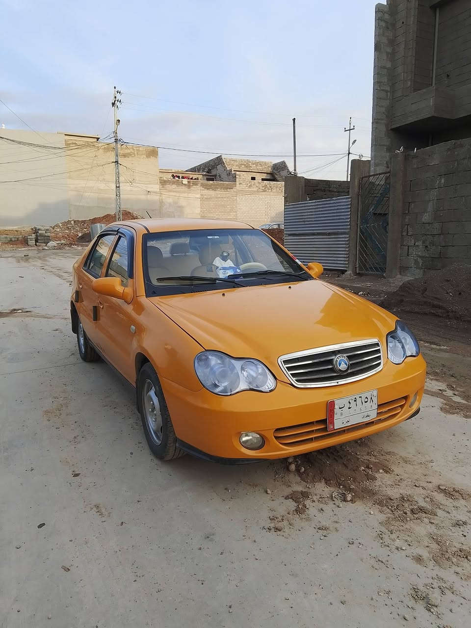 سيكي موديل 2012 رقم بغداد مشروع وطني  شرط الوكاله والتحويل الشرعي ساكن بل موصل شرط المحرك وكير وكهربائيات وتبريد كلها شغاله بيها صبغ حزام جماليه بدون دواخل مصفرة الهيئه والغرامات كابون بانزين سيارة جاهزة مال رزق السعر 40 وبيها مجال للاستفسار *********** أو *********** ملاحظة اني مكلف بل نشر
