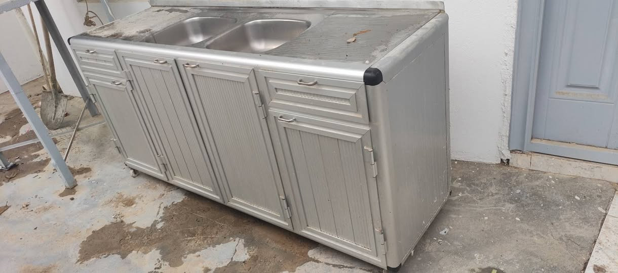 زور باكه بي عه يبه ١٥٠ هه زاى. سه رجنار 
*********** السليمانية, العراق
