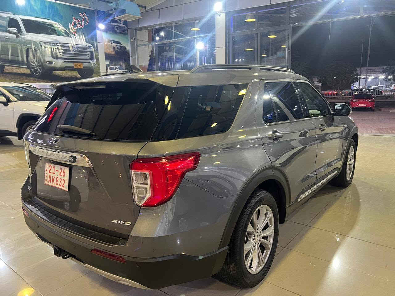 ‏‎(بسم الله وتوكلنا على الله،)
‏Ford Explorer 2024 XLT 4WD

حجم المحرك 4 سلندر توربو(2.3L)

اللون : نفطي  
 المسافه المقطوعه...27 آلف مايل 

السياره كاتي تترقم شمال،،(اربيل ،دهوك،سليمانيه)

الحادث موضح بالصور ...باب مبدل بلادي 

 
🔴عدد المقاعد (7) راكب

🔴(السعر/ 29,000 $$) 

🔴المواصفات :  XLT 4WD

بصمة تشغيل
بصمة ابواب
تشغيل عن بعد (Remote Start)
صندوق شفط كهربائي 
دبل اكسل
بانوراما
كشنات جلد
كشنات تدفئة
استيرن تدفئة
رادار أمامي(تحديد مسار)
رادار جانبي (نقاط عمياء)
رادار خلفي(تحذير من الاصطدام)
حساسات خلفية+ كاميرا
كير ماوس
اوتو هولد Auto hold
أوتو ستارت Auto start
أوتو ستوب Auto Stop
هاند بريك بصمة
تبريد مركزي 
شاشة كبيرة لمس 
‏Apple Car Play
‏Android Auto
تحكم وضعيات القيادة (Drive Modes)
مانع انزلاق+ABS
تحكمات استيرن
منافذ USB+AUX

وبقية المواصفات المعروفة

‏‎العنوان كركوك شارع المعرض

معرض الرواسي

‏‎

‏‎للاتصال والاستفسار..***********

‏
